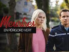 MEURTRE EN PERIGORD VERT