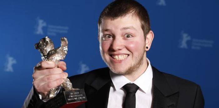 Actualité Antoine Carrard: La prière de Cédric Kahn récompensé à Berlin. - Anthony Bajon: Ours d'argent du meilleur acteur - Berlinale 2018